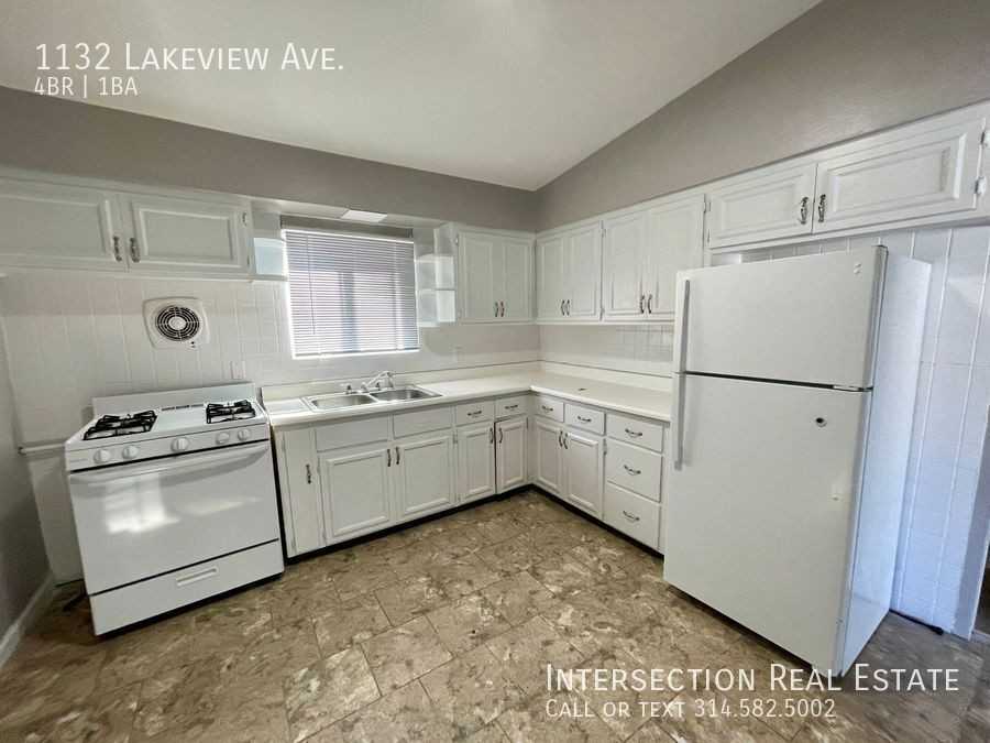 1132 Lakeview Ave - Photo 5 of 17