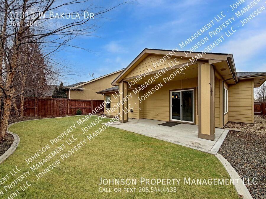 11311 W Bakula Dr - Photo 2 of 23