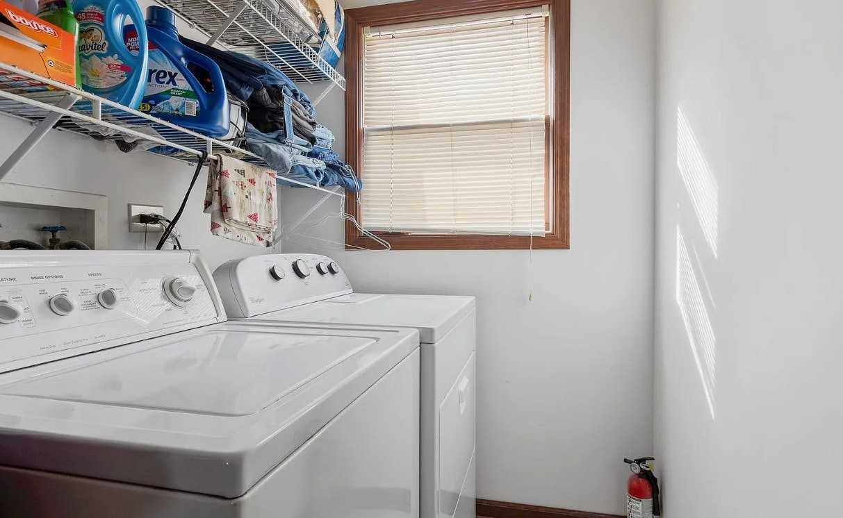 2311 Messines Ridge Court - Photo 5 of 7