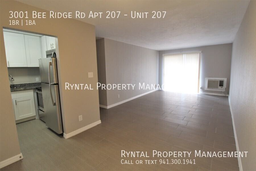 3001 Bee Ridge Rd Apt 207 #207 - Photo 3 of 19