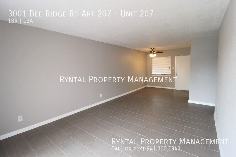 3001 Bee Ridge Rd Apt 207 #207 - Photo 4 of 19