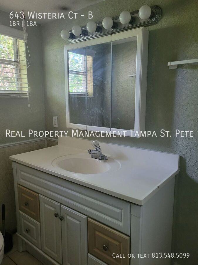 643 Wisteria Ct #B - Photo 7 of 16