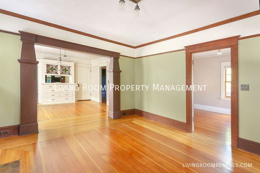 5119 Ne 27th Ave - Photo 5 of 16