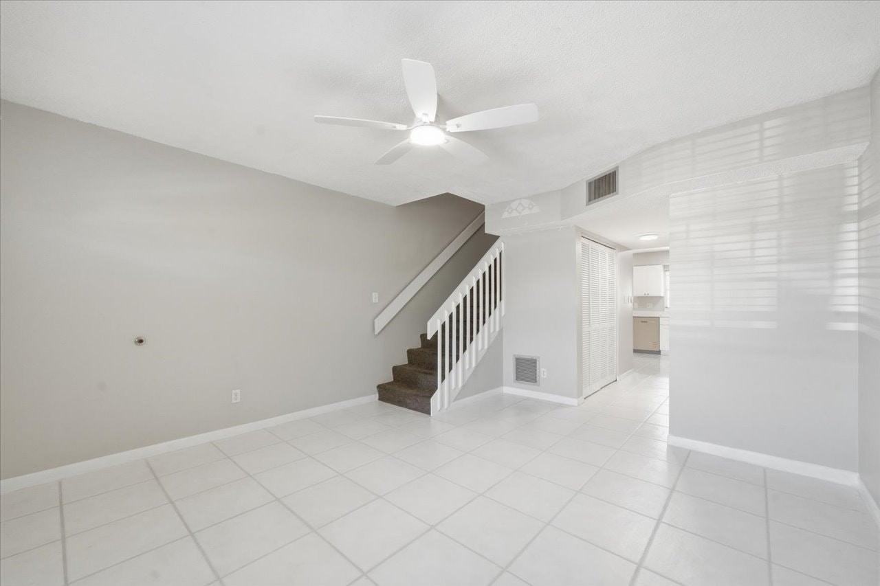 2810 62nd Avenue North - Photo 6 of 28