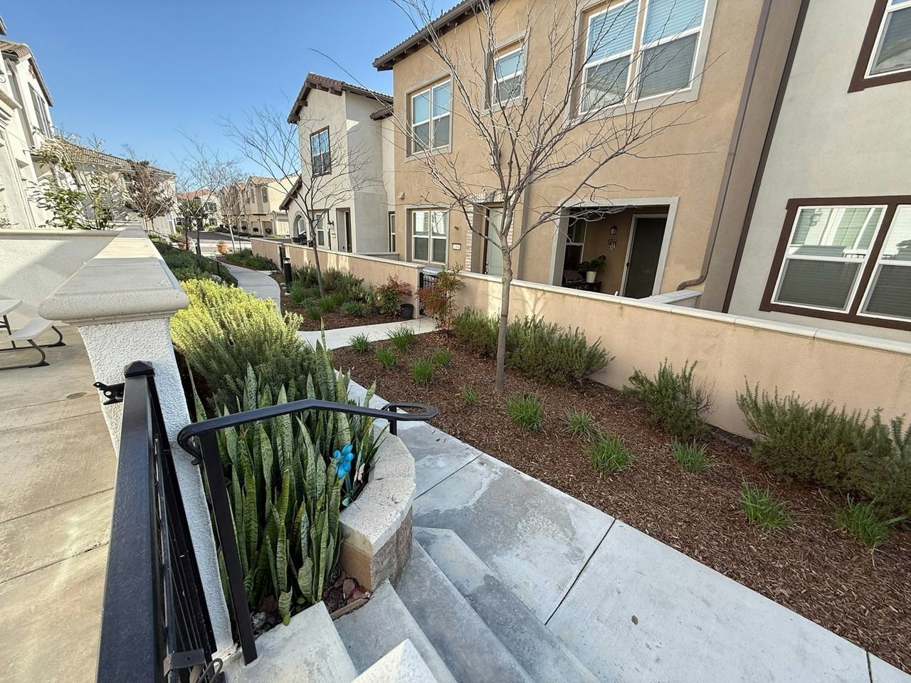 7084 Vernazza Pl - Photo 4 of 50