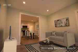 featured image of 1336 S Catalina St #A