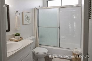 1220 N Van Ness Ave #7 - Photo 1 of 1