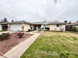 featured image of 529 E Escalon Ave