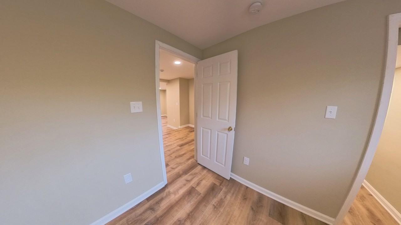 12885 Hyannis Lane - Photo 3 of 30