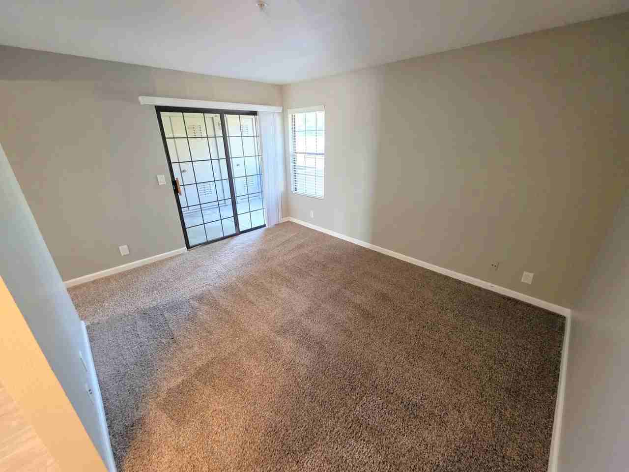 Meridian Apartments - Photo 6 of 13