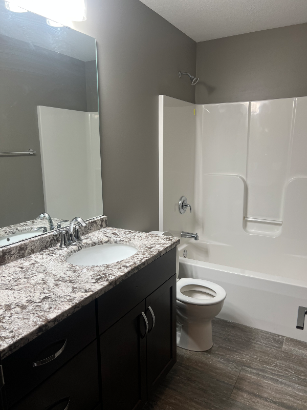 306 Luella Pl Ne - Photo 5 of 15