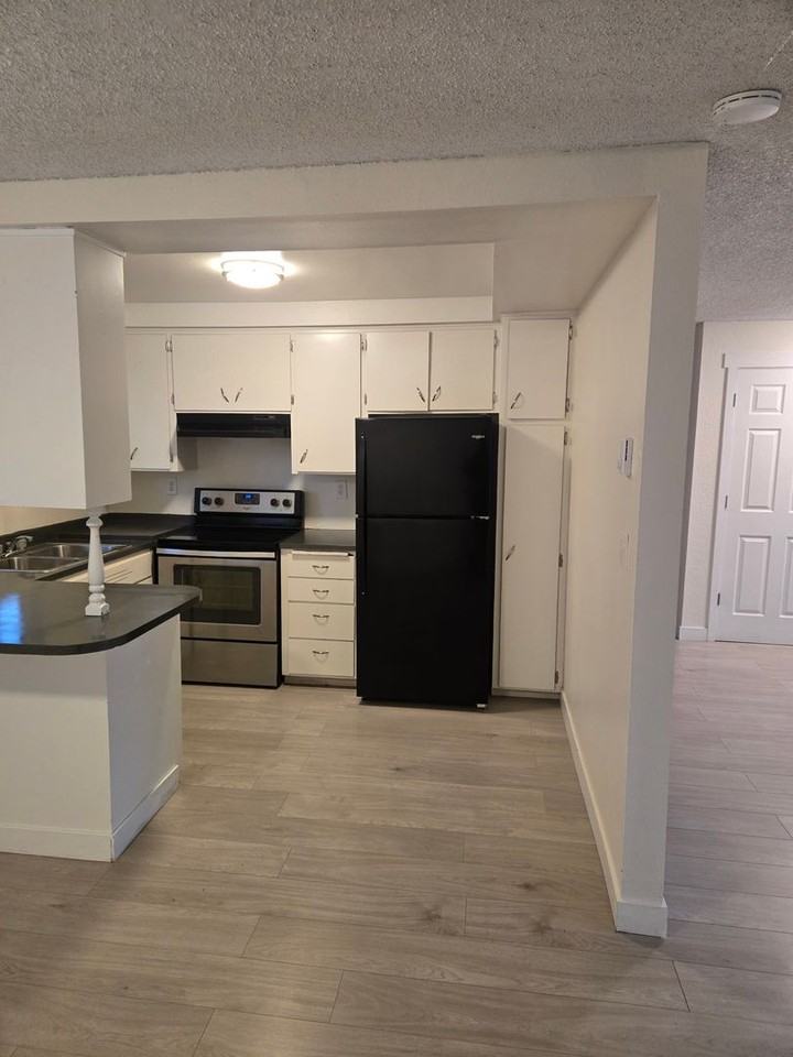 Meadow Creek Apartments - Photo 2 of 20