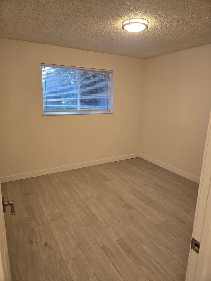 Meadow Creek Apartments - Photo 7 of 20