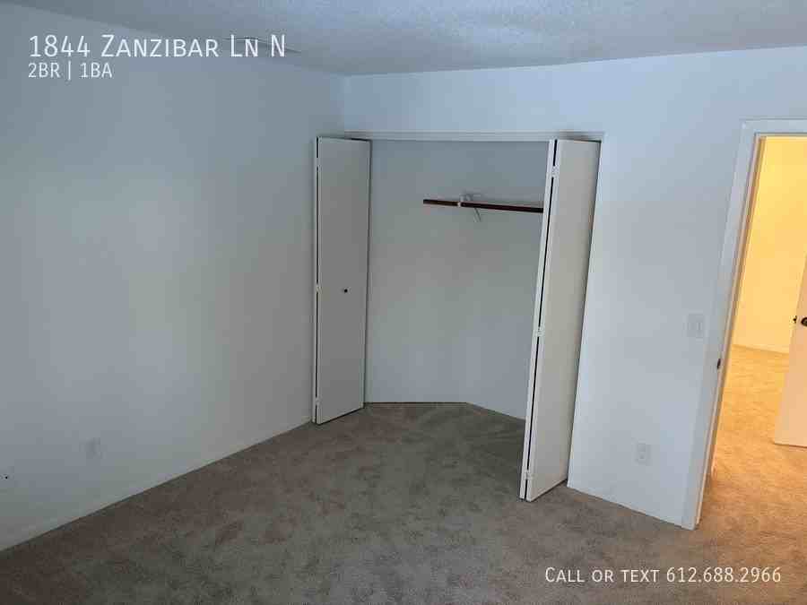 1844 Zanzibar Ln N #COPY - Photo 3 of 14