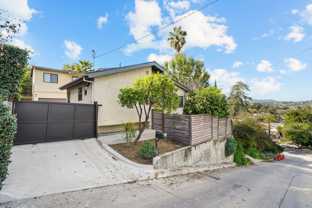 4762 Charters Ave - Photo 1 of 1