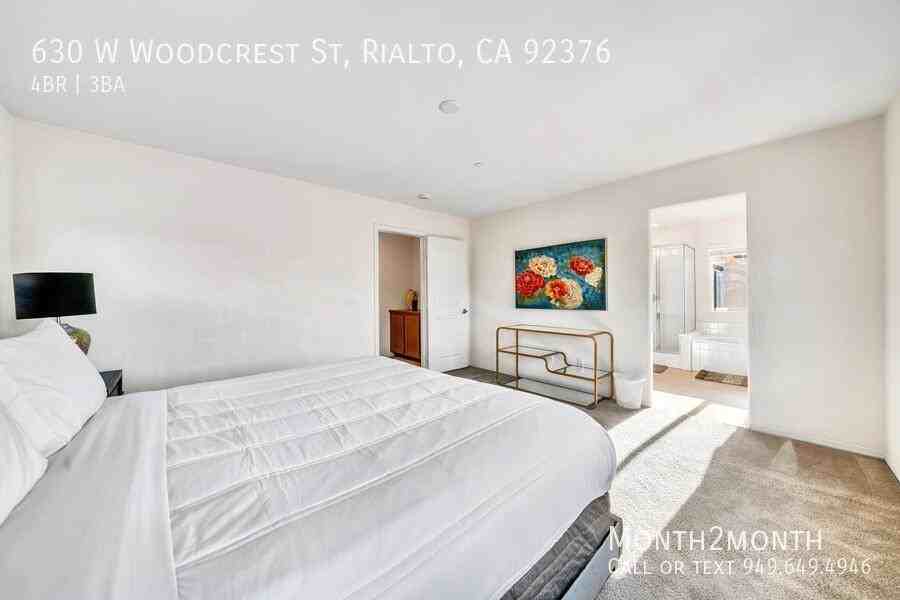 630 W Woodcrest St - Photo 2 of 50