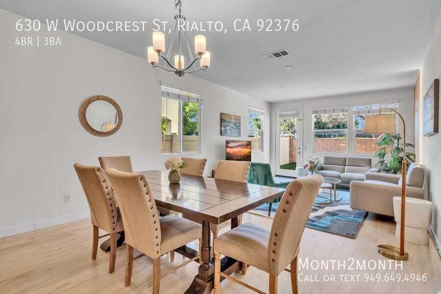 630 W Woodcrest St - Photo 5 of 50