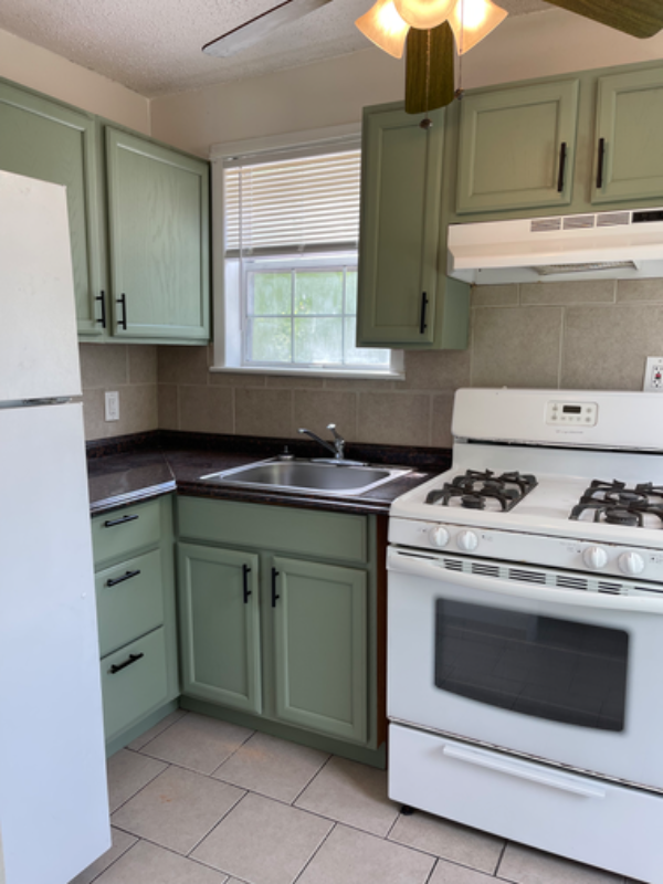 764 S 7th St #1 - Photo 2 of 3