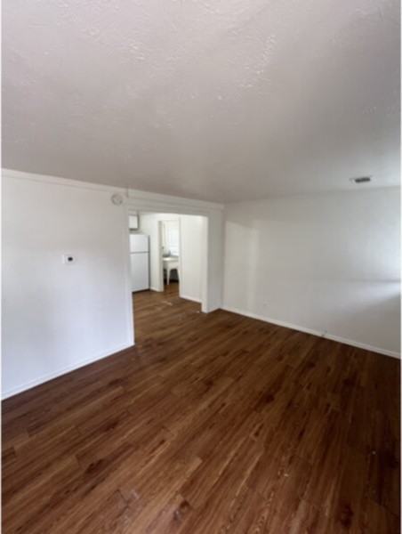 4769 W Ellsworth Ave - Photo 4 of 11