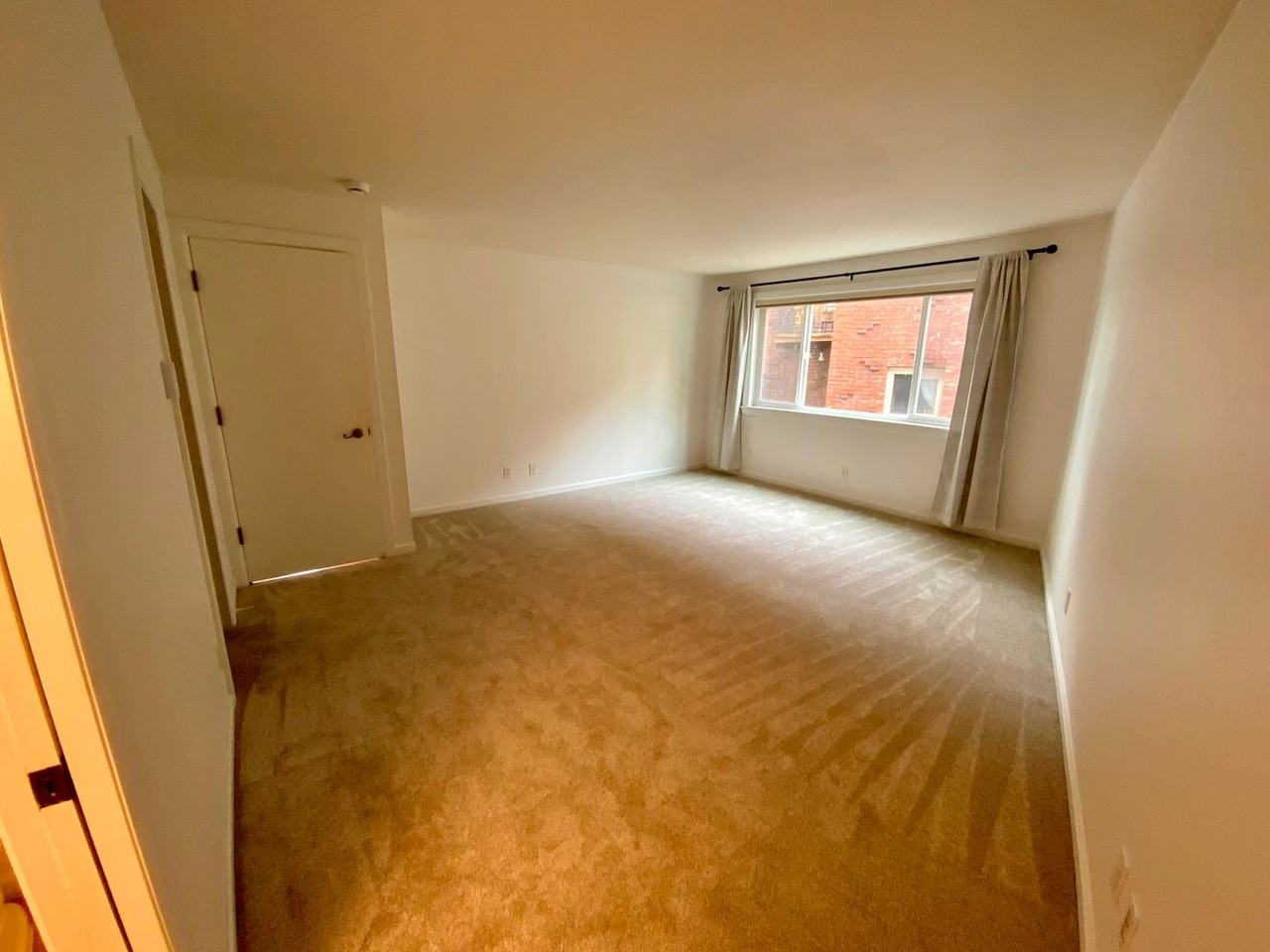 617 W Mercer Pl - Photo 6 of 30