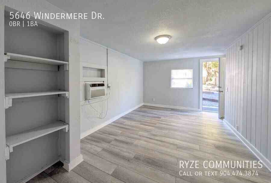 5646 Windermere Dr - Photo 4 of 7