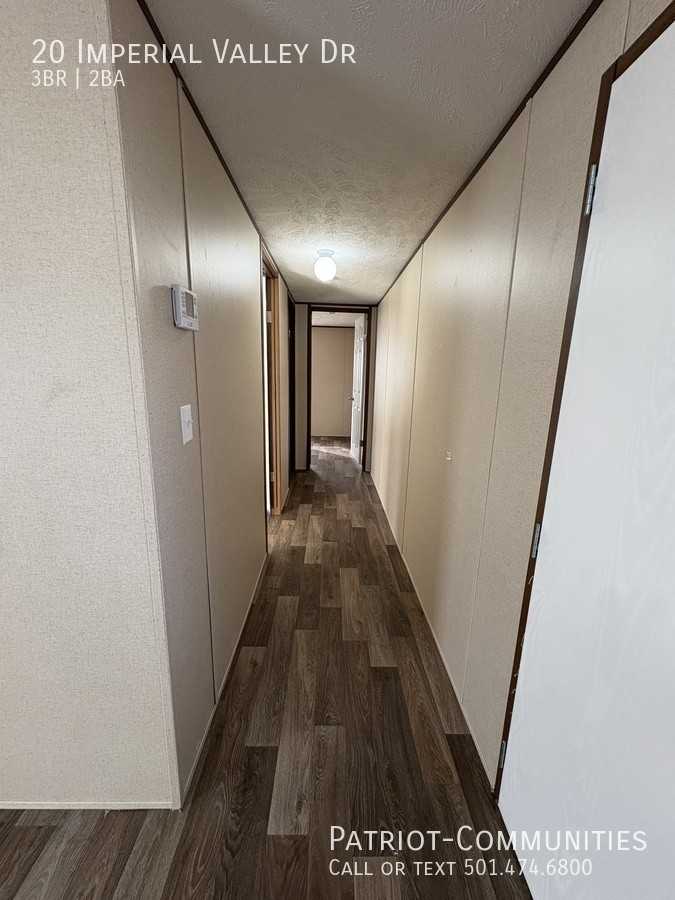 20 Imperial Valley Dr - Photo 7 of 11