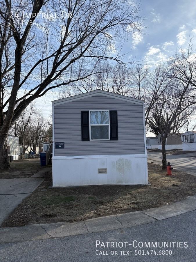 24 Imperial Dr - Photo 2 of 14