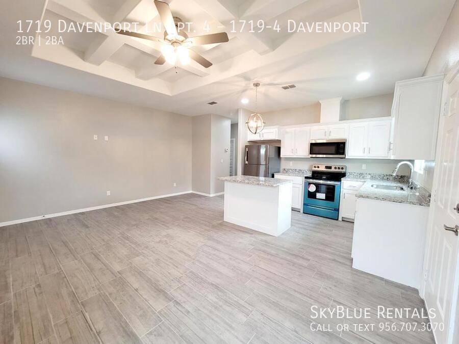 1719 Davenport St Unit 4 - Photo 2 of 20