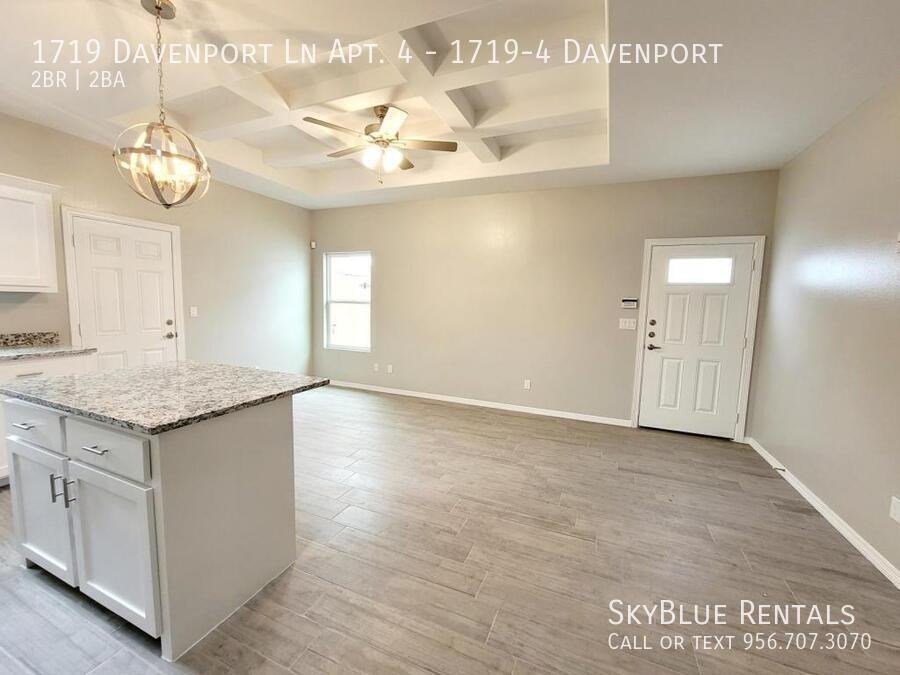 1719 Davenport St Unit 4 - Photo 4 of 20