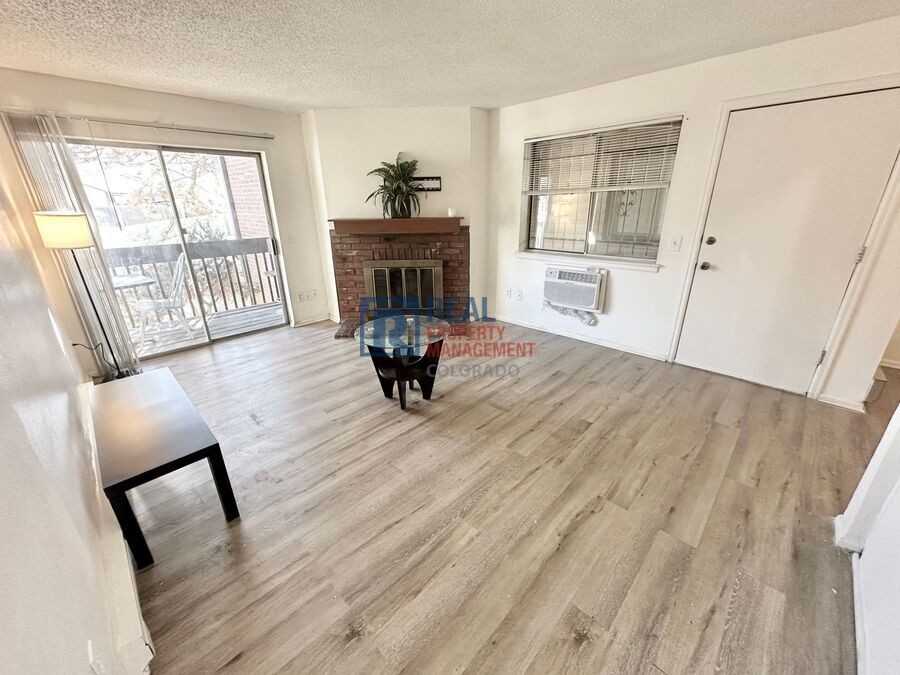 14794 E 2nd Ave #F - Photo 4 of 10