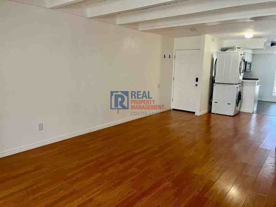 3485 Rebecca Ln #J - Photo 4 of 17