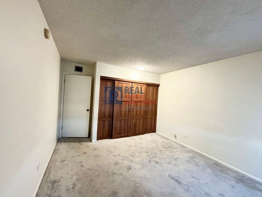 3305 S Monaco Street Pkwy - Photo 6 of 9