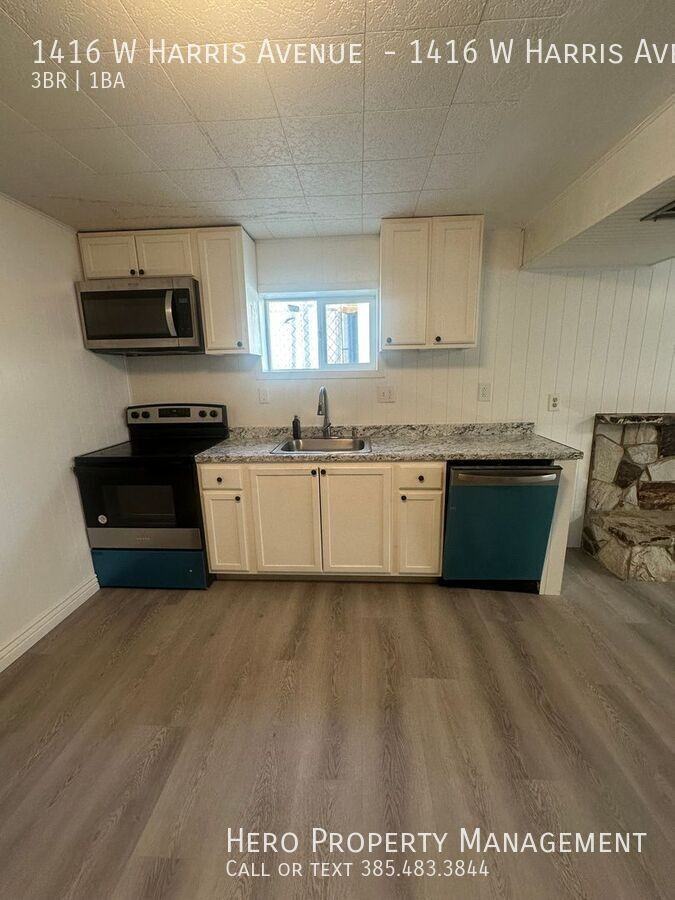 1416 W Harris Avenue  - 1416 W Harris Avenue #2 - Photo 7 of 25