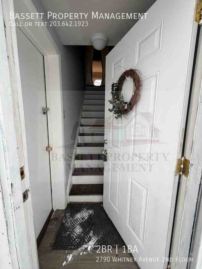 2790 Whitney Ave 2nd Fl - Photo 3 of 11