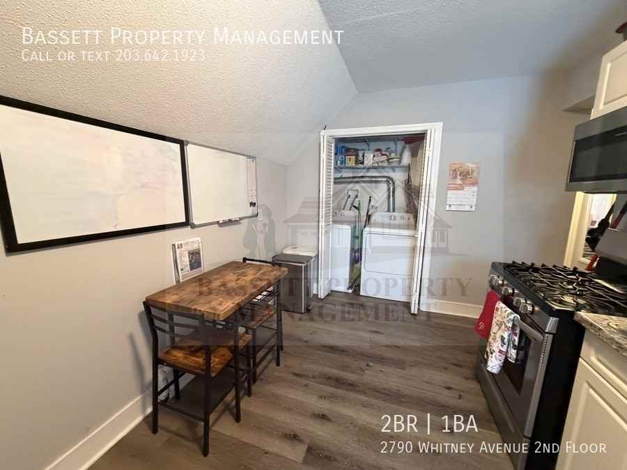 2790 Whitney Ave 2nd Fl - Photo 6 of 11