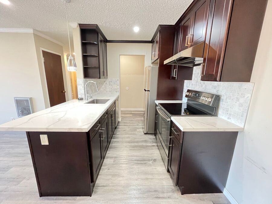 237 Wayne Ave #301 - Photo 2 of 23