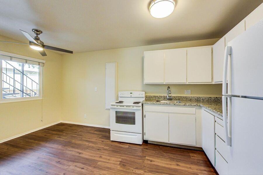 642 S 7th St #01 - Photo 3 of 29