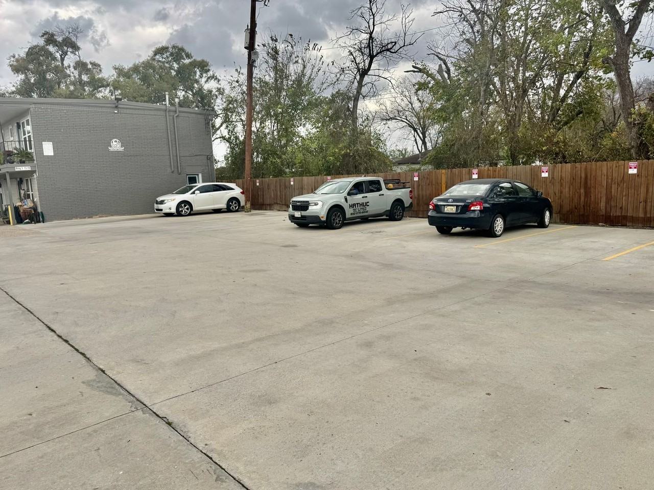 6705 Fairway Dr #25 - Photo 7 of 9