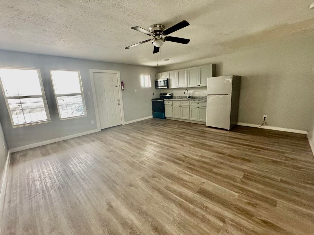 6705 Fairway Dr #26 - Photo 2 of 9