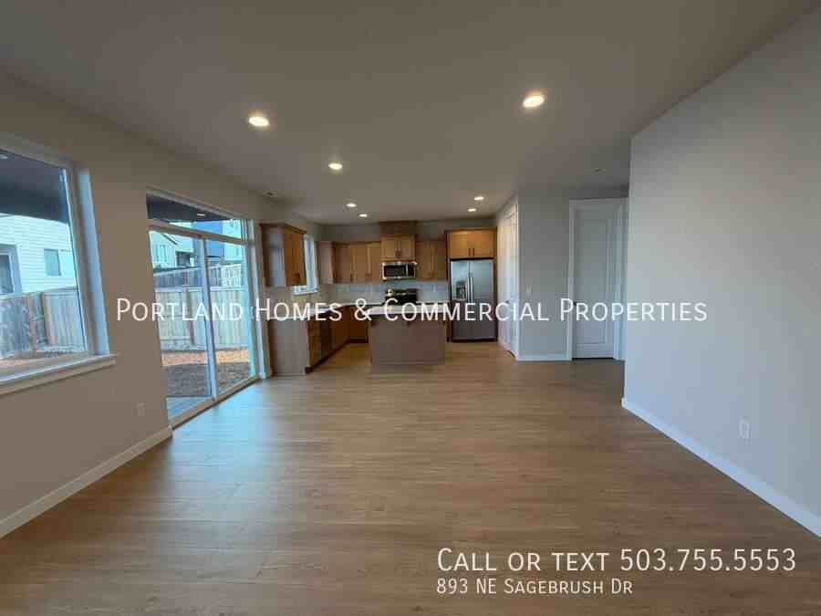 893 Ne Sagebrush Dr - Photo 5 of 20