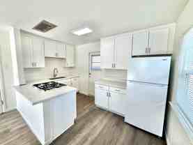 662-668 Florence Street - Photo 1 of 1