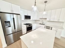 featured image of 3165 Mission St