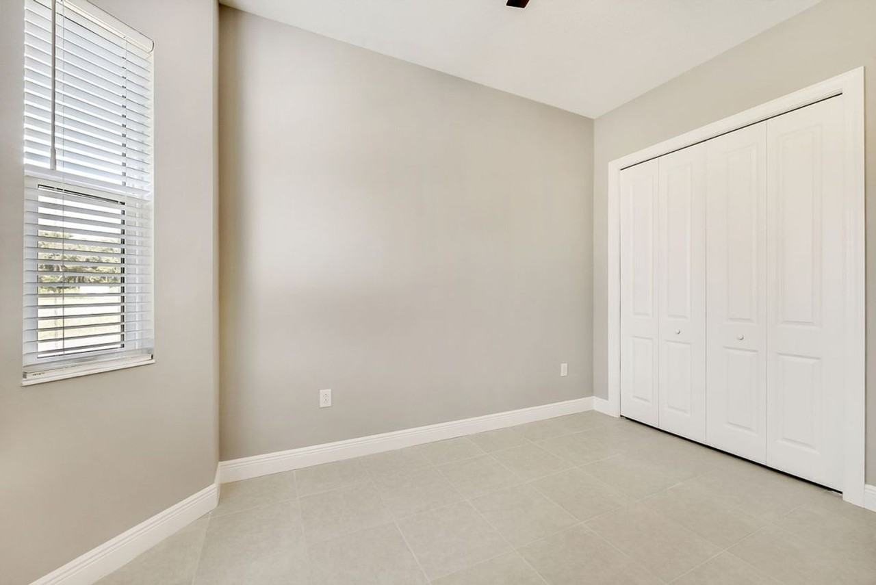 2917 River Run Way - Photo 4 of 16