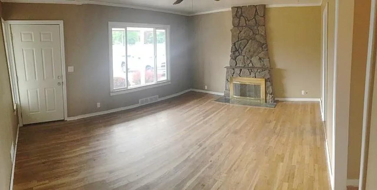 520 S Van Marter Rd - Photo 2 of 9