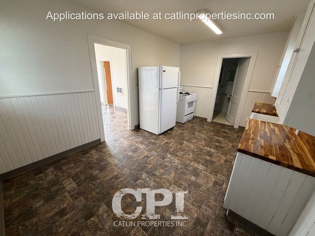 246 B St Sw #B - Photo 5 of 11