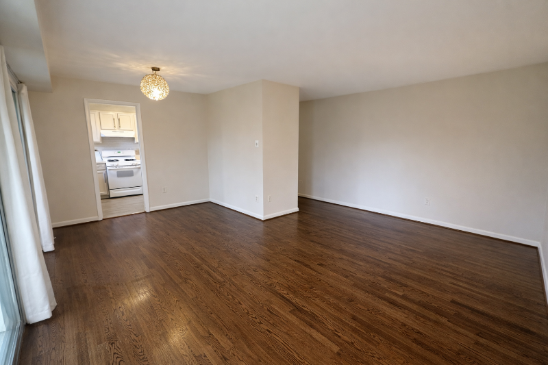 10507 Weymouth St #102 - Photo 2 of 13