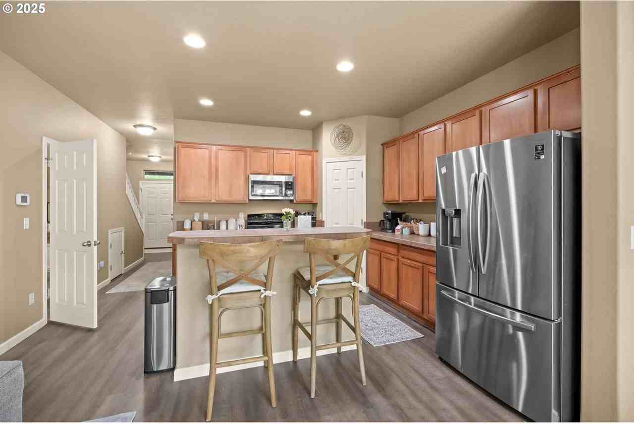 1412 Ne Alexandria Pl - Photo 5 of 23