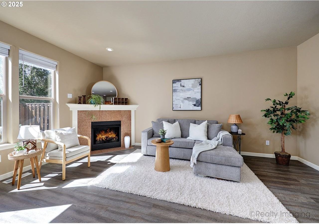 1412 Ne Alexandria Pl - Photo 7 of 23