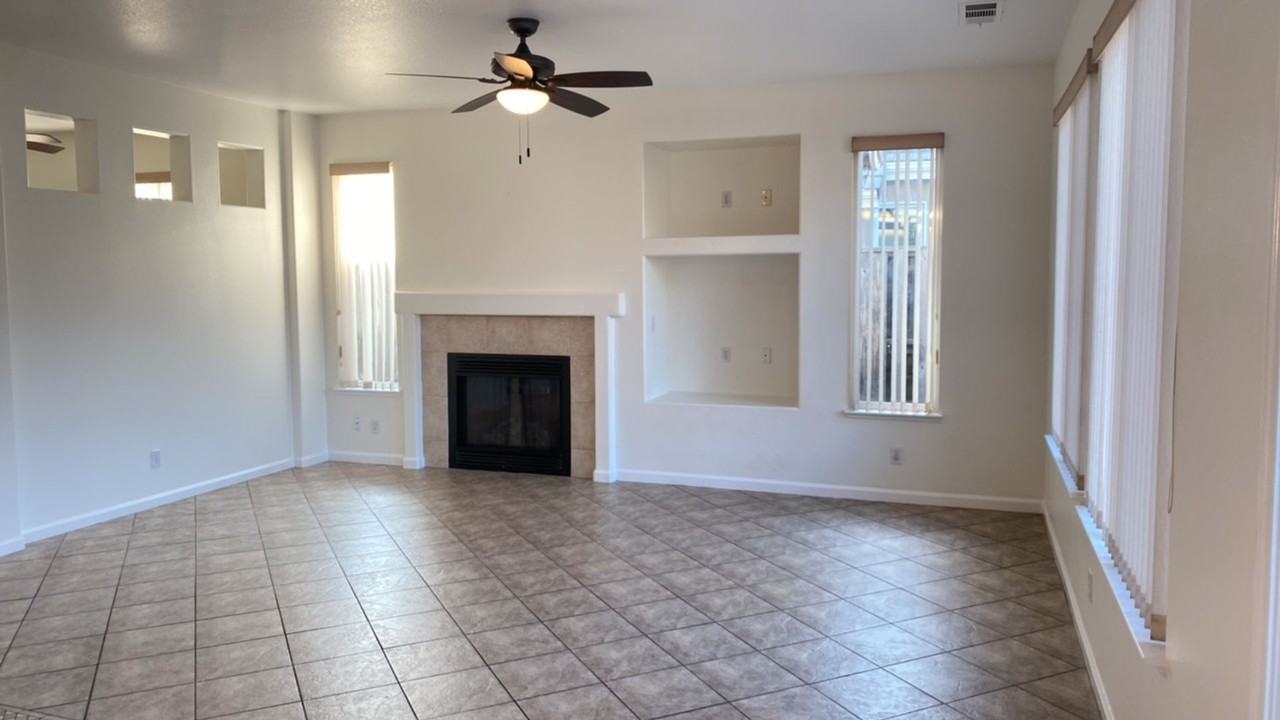 2713 Donner Trl - Photo 5 of 25