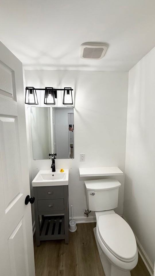 2414 E Carson St - Photo 7 of 14